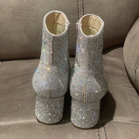 Betsey Johnson Sparkly boots size 10 - Picture 2 of 5